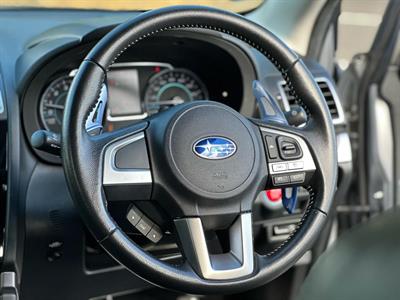 2017 Subaru FORESTER - Thumbnail