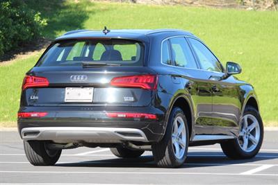 2018 Audi Q5 - Thumbnail