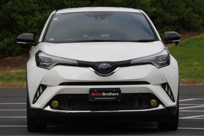 2018 Toyota C-HR - Thumbnail
