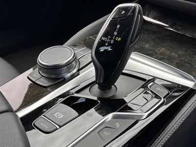 2018 BMW 523i - Thumbnail