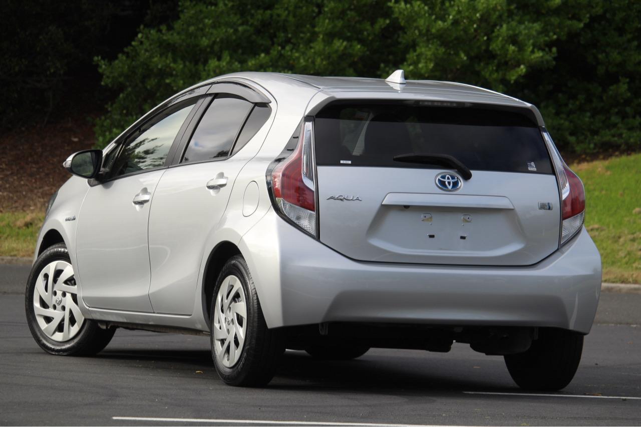 2016 Toyota Aqua
