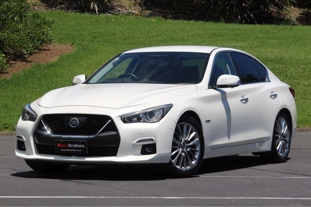 2019 Nissan SKYLINE