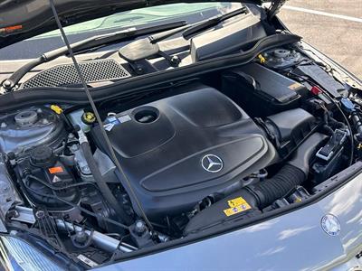 2016 Mercedes-Benz A 180 - Thumbnail