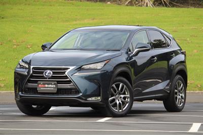 2014 Lexus NX 300h - Thumbnail