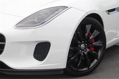 2018 Jaguar F-Type - Thumbnail