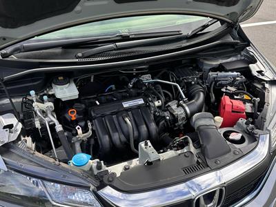 2017 Honda FIT - Thumbnail